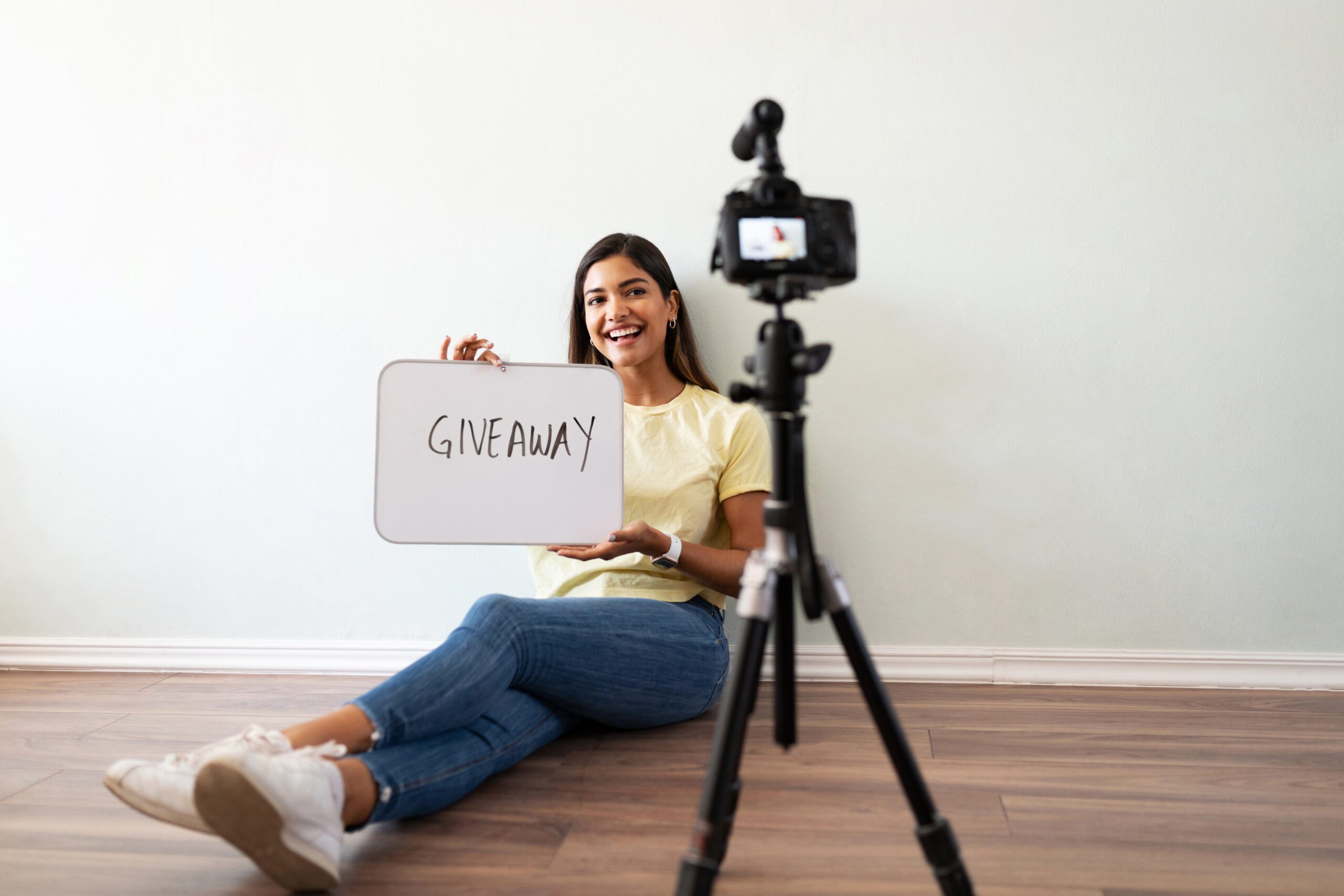 How to host an Instagram giveaway for your ecommerce business banner image